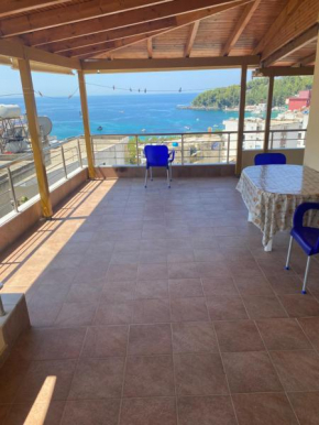 Maro Apartment